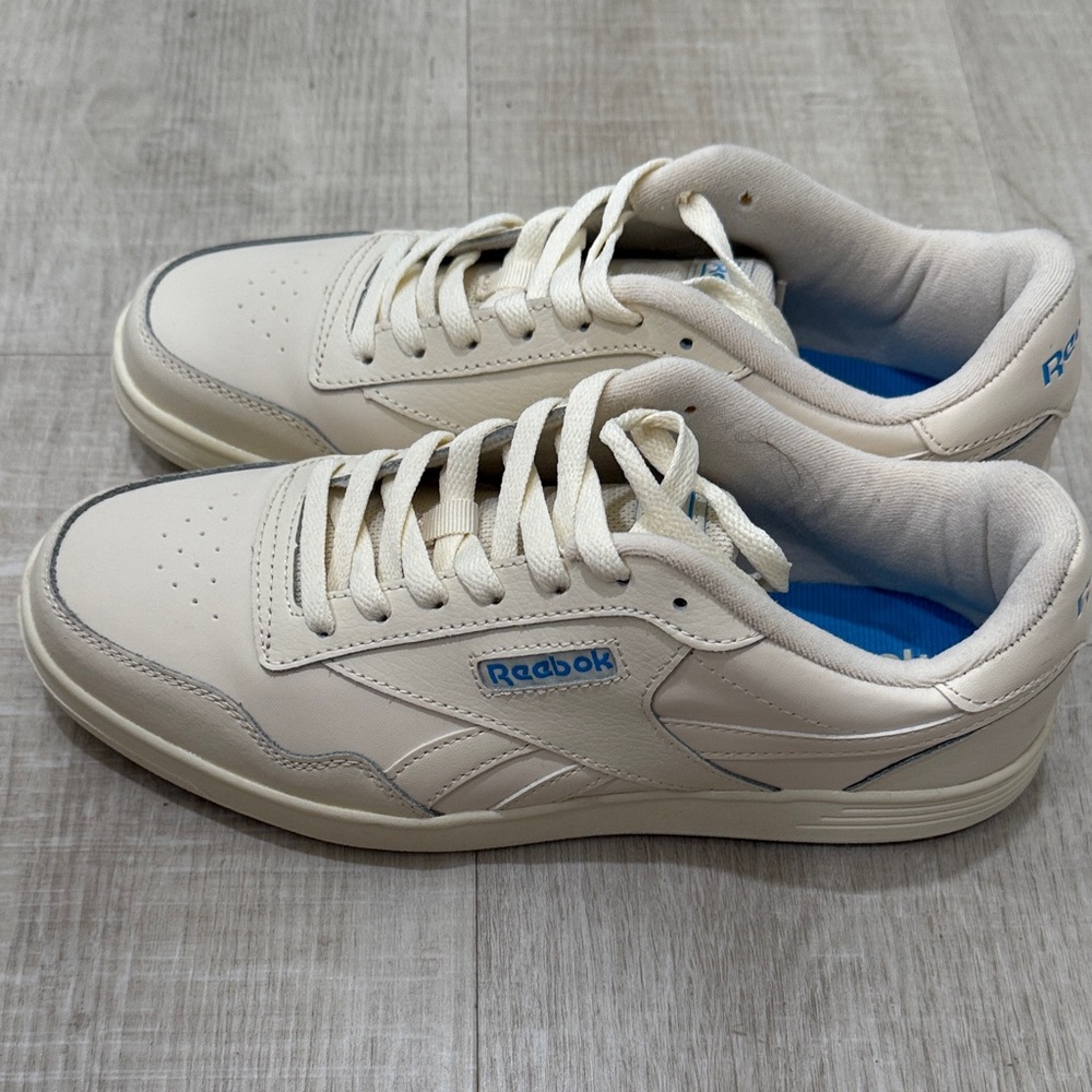 Reebok Beige and Blue Sneaker Shoes - Picture 6 of 9
